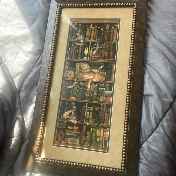 Cat picture in frame